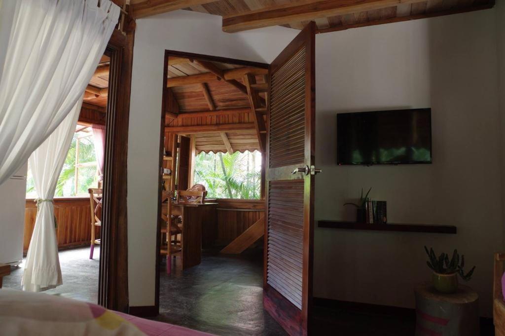 Griss Lodge & Spa Playa Santa Teresa  Exteriör bild